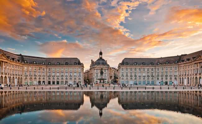 Bordeaux Cycling holidays