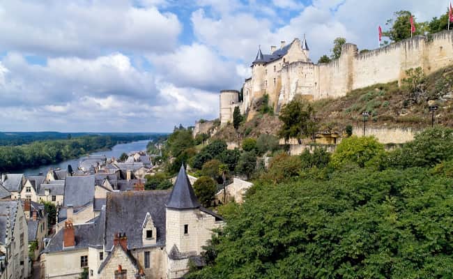 Discover The Enchanting Loire Valley: Chinon castle